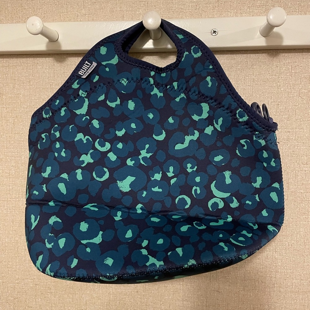 Built New York lunch Tote